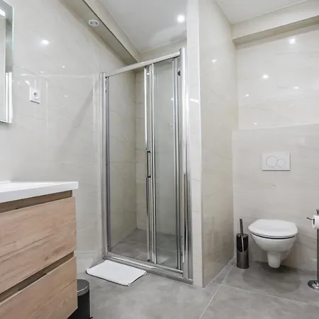 Spacious - 4br-10p - Butte-aux-cailles Apartamento *