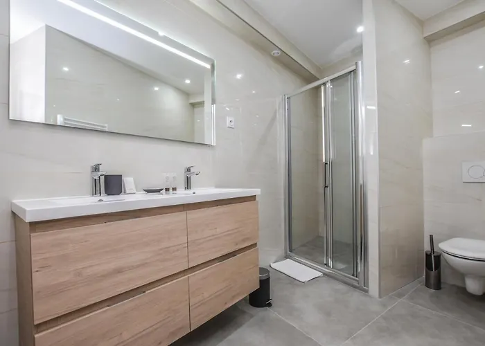 Spacious - 4br-10p - Butte-aux-cailles דירה *